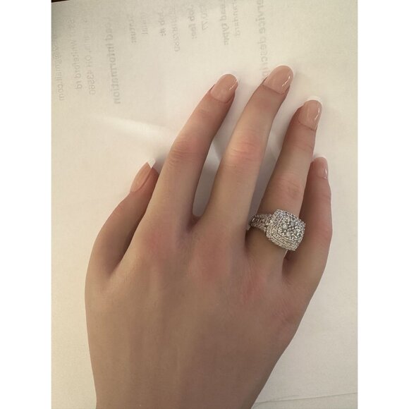 Beautiful 1.00 Carat Natural Cushion Cut Diamond Ring Size 7.25 - Picture 15 of 16